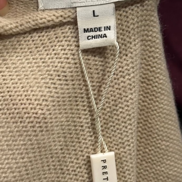 Pretty Lavish - Picture 4 of 4